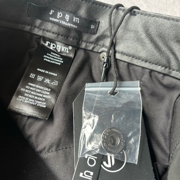 Women's Stretchy Jeggings, Faux Leather Legging Pants with Pockets, Plus Size - Picture 8 of 11